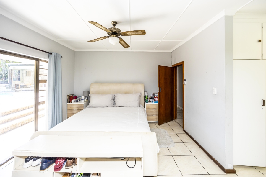 4 Bedroom Property for Sale in Nahoon Valley Park Eastern Cape